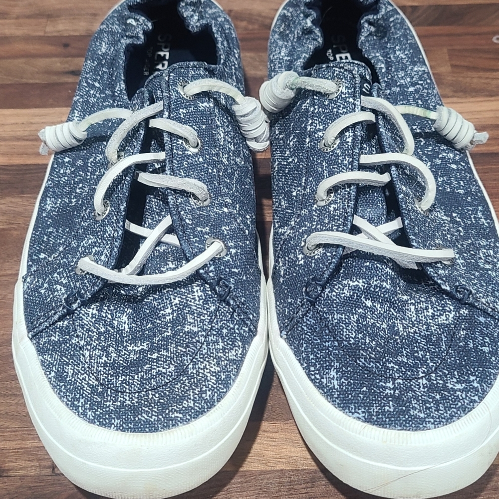 Sperry sneakers womens 11